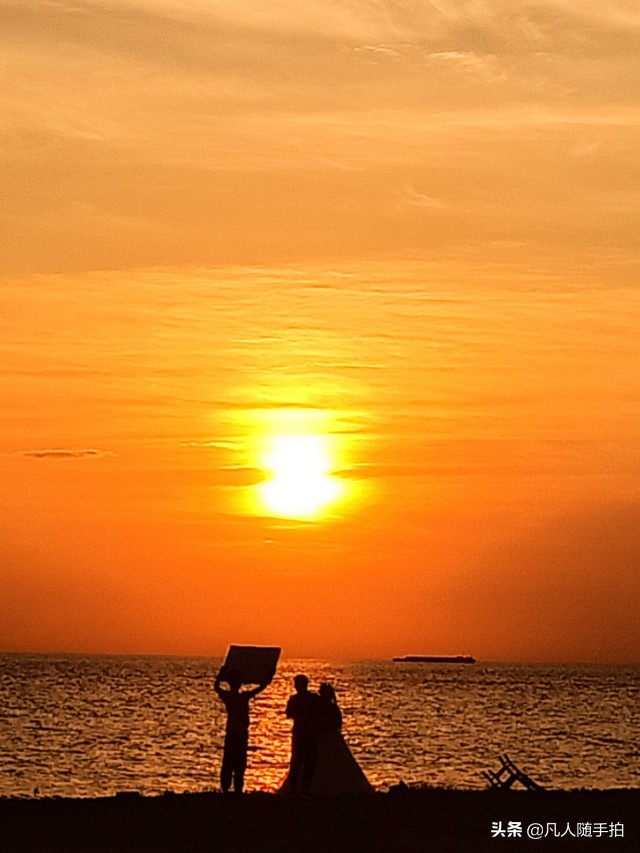 喜欢拍天空、夕阳的人内心世界是怎样的？探索背景图风景天空的奥秘